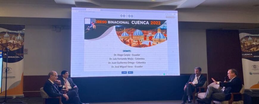 Especialistas de Clínica Santa Lucía en el Congreso Binacional Cuenca 2022